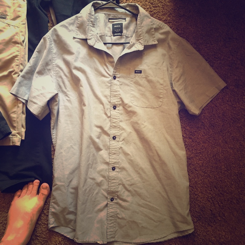 Rvca bottom up shirt